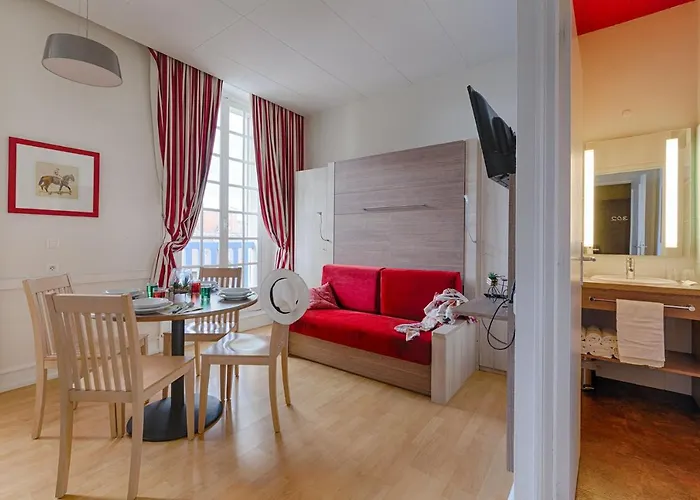 Aparthotel Goélia Le Castel Normand à Deauville